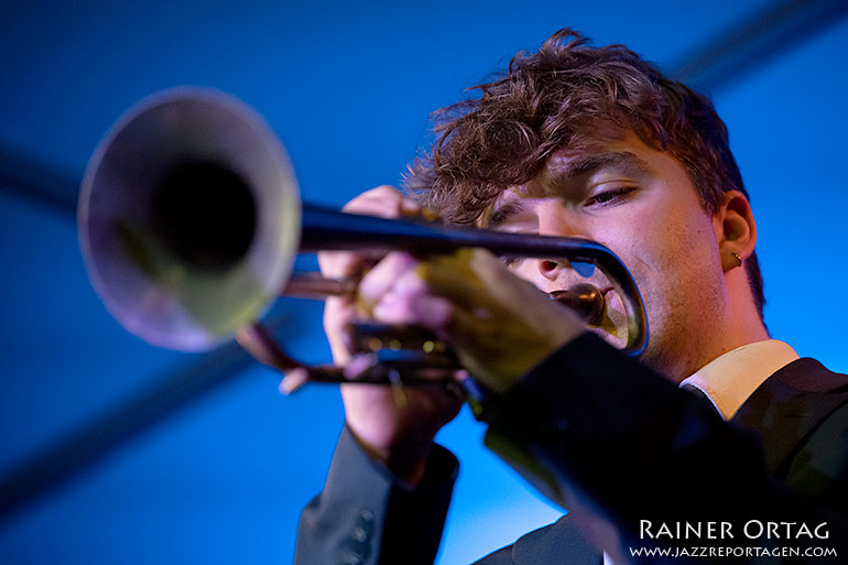 Emiel Verneert mit Idle Moments im Club Voltaire Tübingen 2025