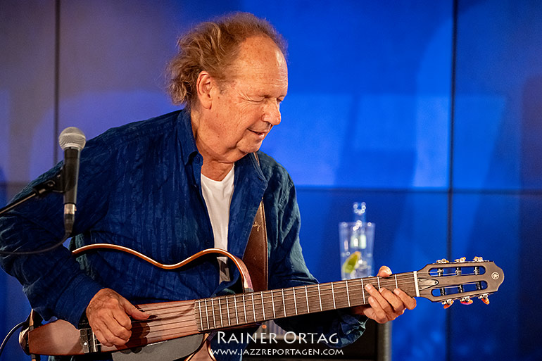 Lee Ritenour bei der jazzopen Stuttgart 2024