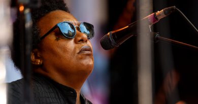 Meshell Ndegeocello bei der jazzopen Stuttgart 2024