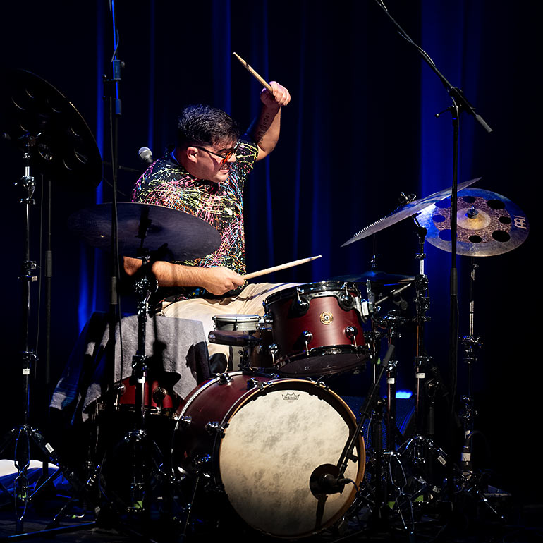 Michael Olivera and The Cuban Jazz Syndicate bei den Internationalen Theaterhaus Jazztagen 2024