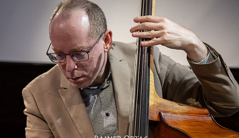 Yoni Zelnik mit dem Olivier Le Goas Trio im C.Bechstein Centrum Tübingen 2025