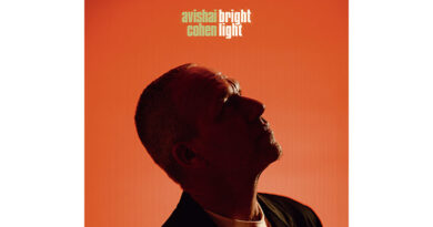 avishai_cohen_brightlight